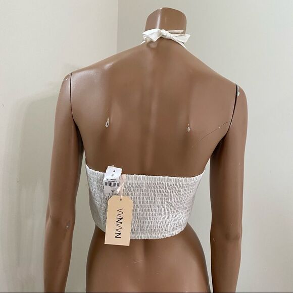 NEW LF VVNVVN White 100% Cotton Embroidered Halter Crop Top M - Picture 4 of 8